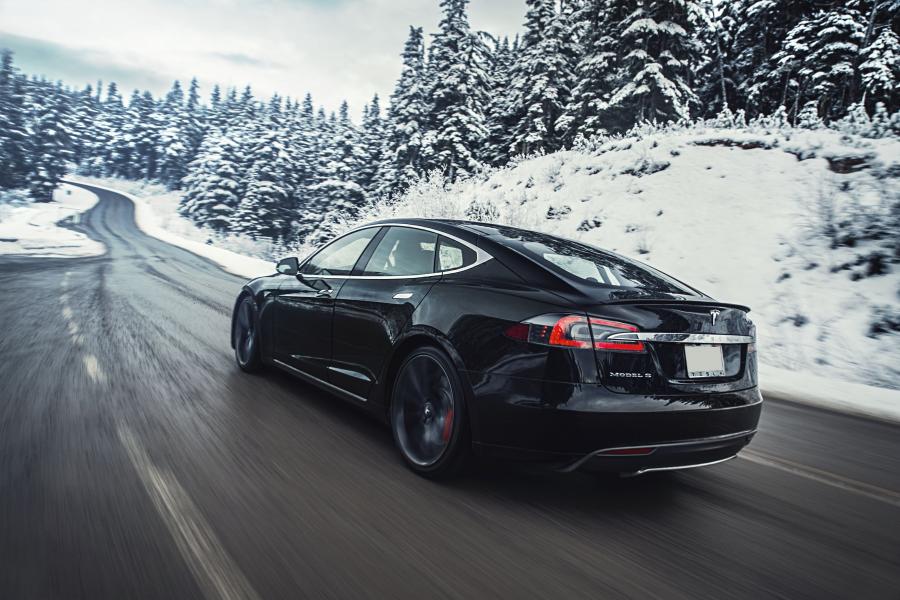  Tesla Model S P85D 2014 года  (NA) (фото 14 из 14)